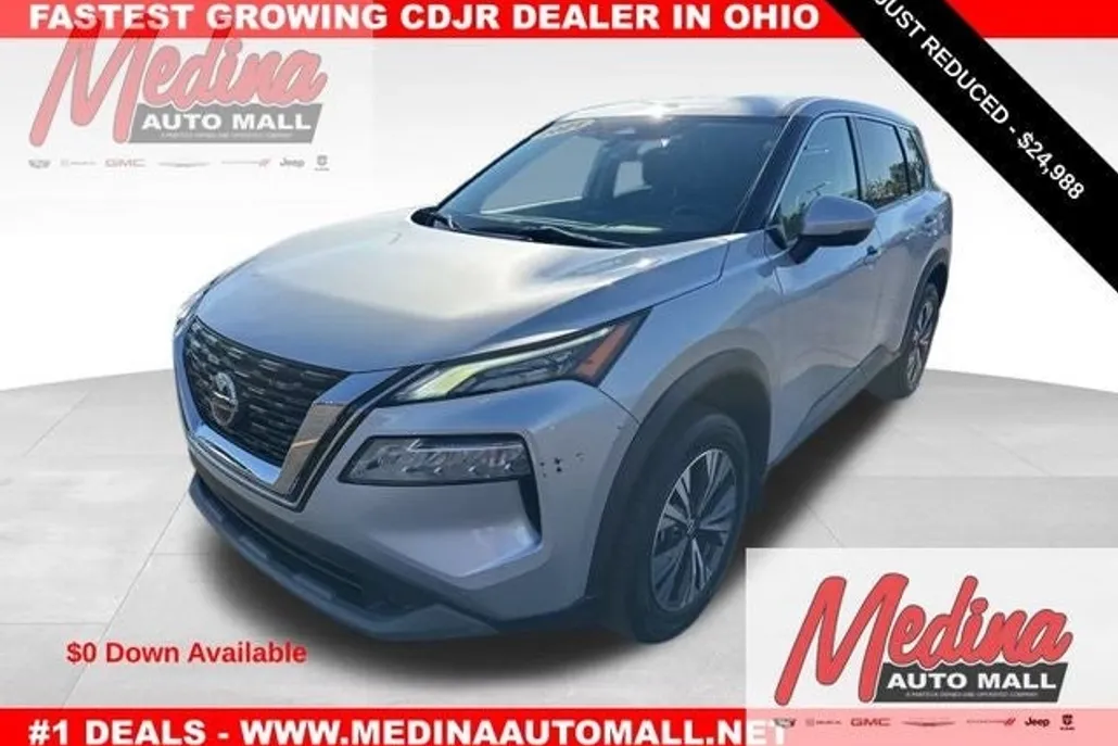 2021 Nissan Rogue SV photo 1