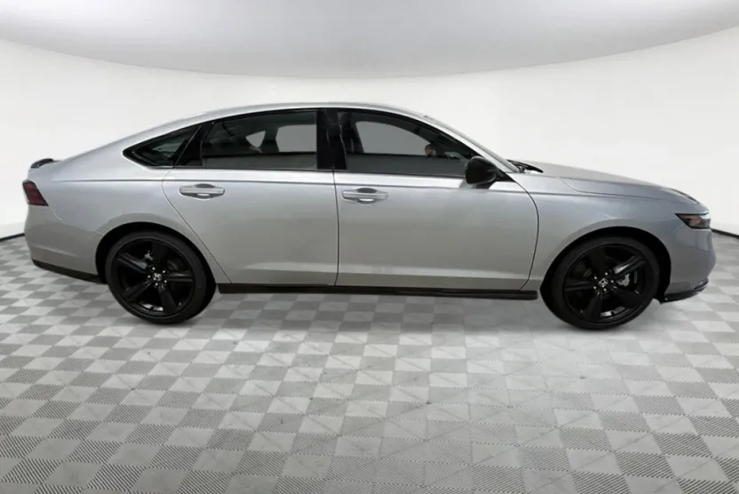 2025 Honda Accord Hybrid Sport-L photo 1
