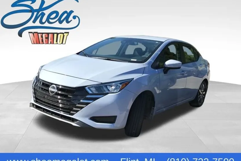 2024 Nissan Versa 1.6 SV photo 1