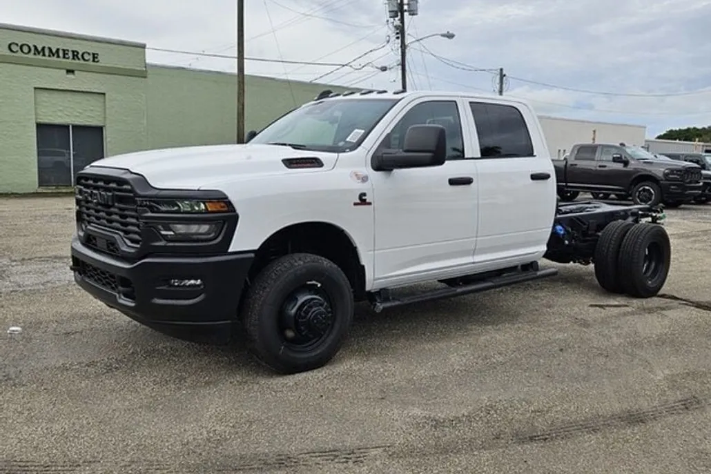 2026 Ram 3500 Tradesman photo 1