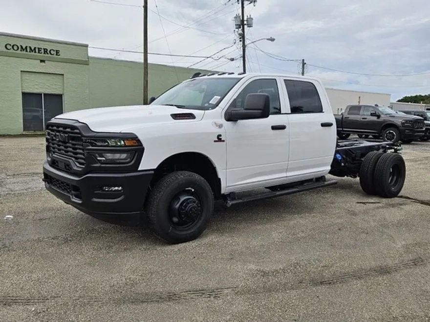 2026 Ram 3500 Tradesman photo 1