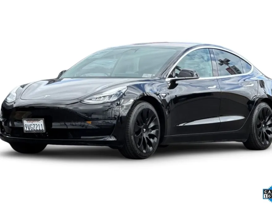 2018 Tesla Model 3 Long Range photo 1