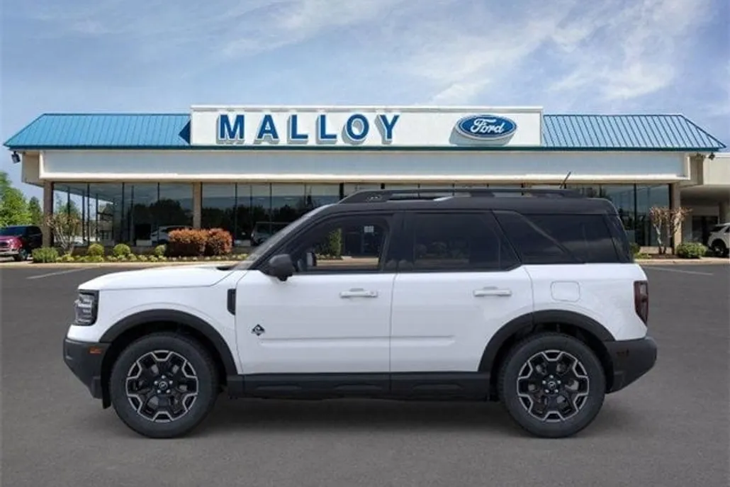 2025 Ford Bronco Sport Outer Banks photo 1