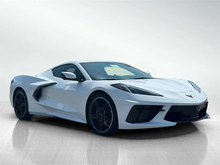 2022 Chevrolet Corvette Stingray 2LT photo 1