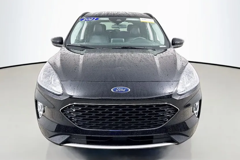 2021 Ford Escape SEL photo 1