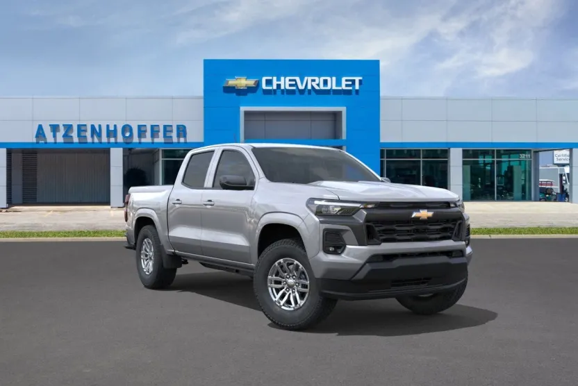 2026 Chevrolet Colorado LT photo 1