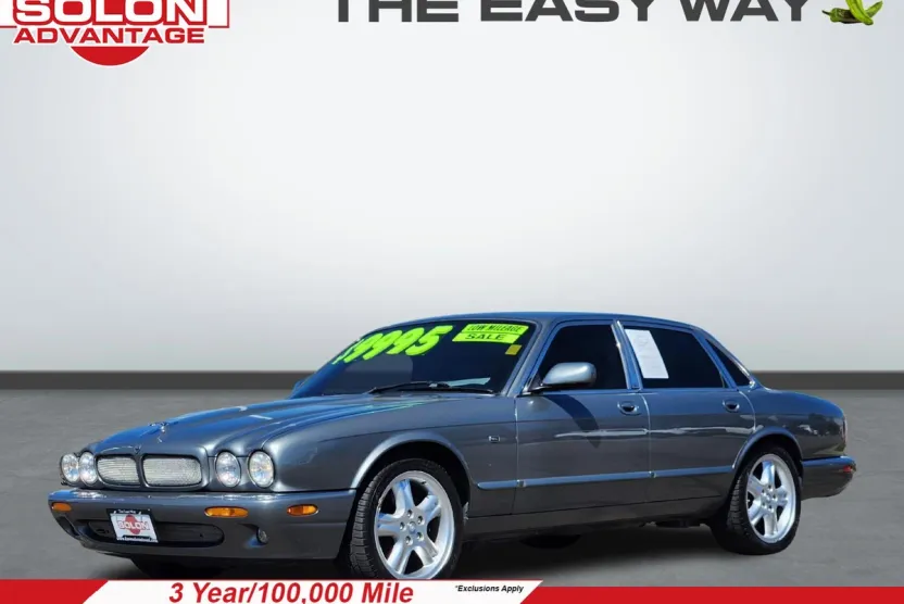 2002 Jaguar XJ Sport photo 1