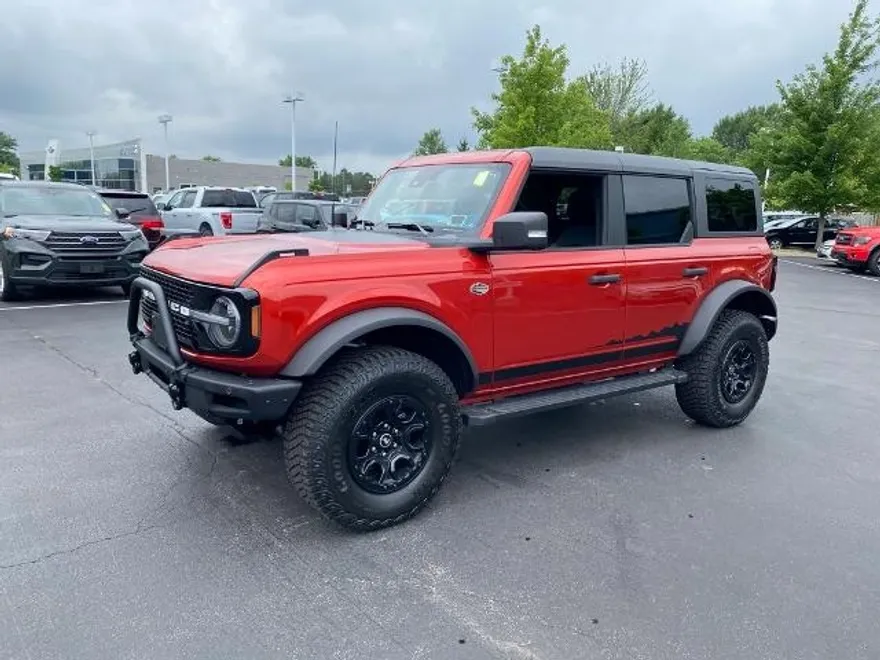 2024 Ford Bronco Wildtrak photo 1