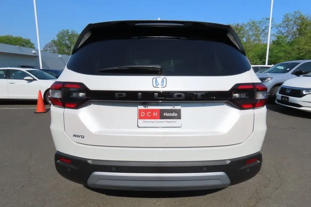 2025 Honda Pilot EX-L photo 1