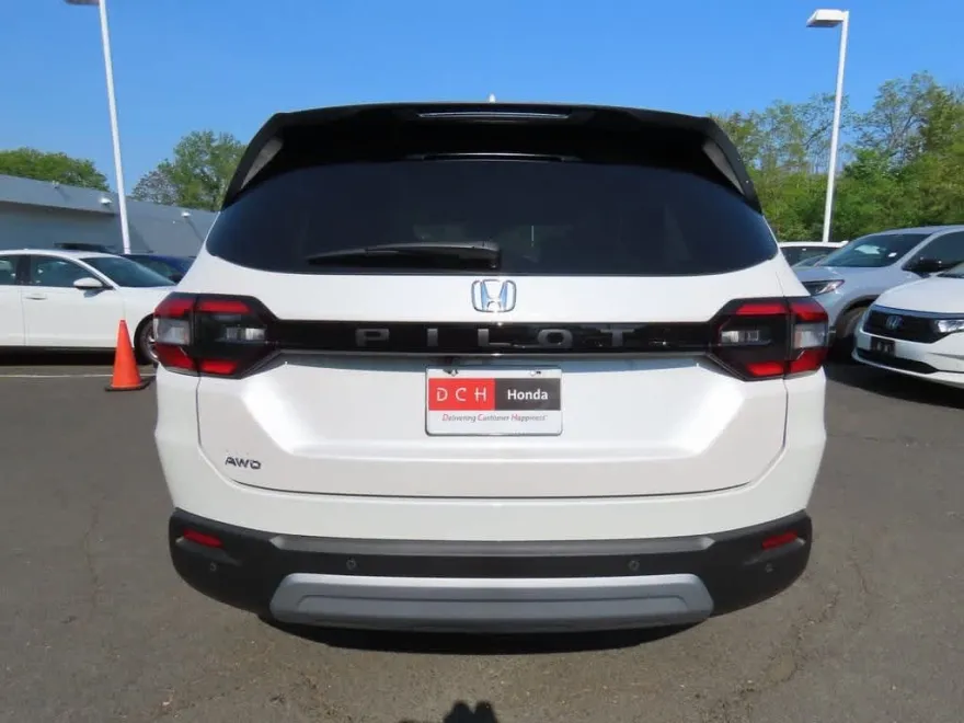 2025 Honda Pilot EX-L photo 1