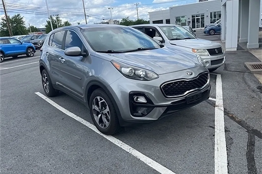 2022 Kia Sportage LX photo 1
