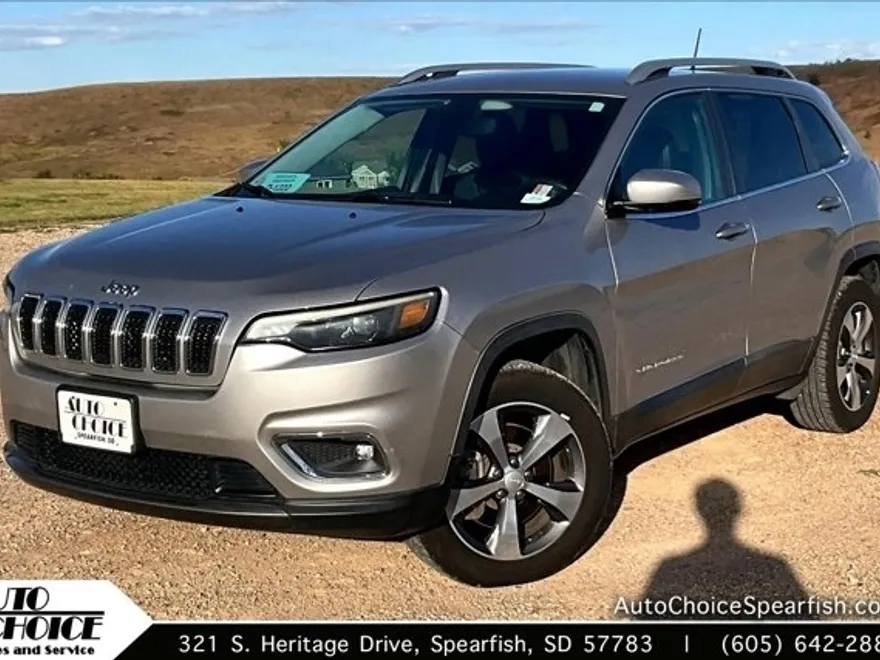 2019 Jeep Cherokee Limited photo 1