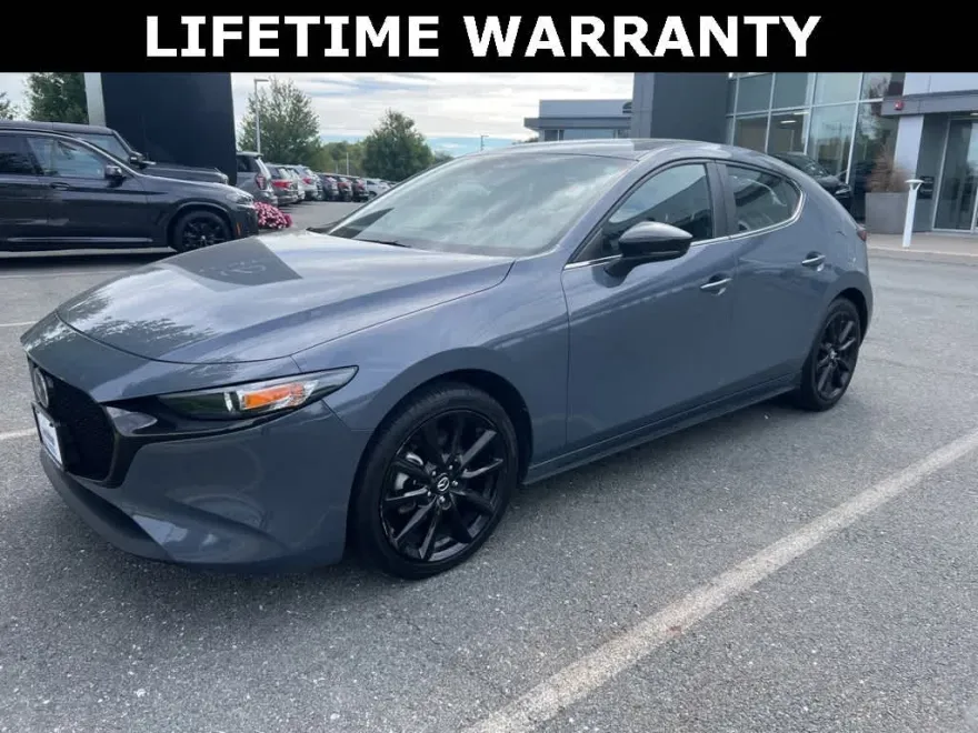 2022 Mazda Mazda3 Carbon photo 1