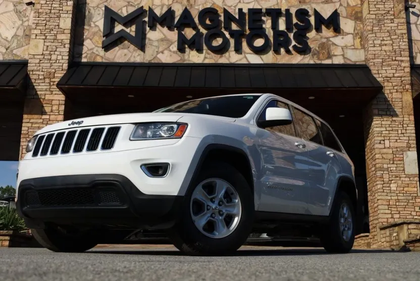 2016 Jeep Grand Cherokee Laredo E photo 1