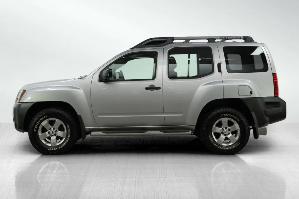 2009 Nissan Xterra S photo 1