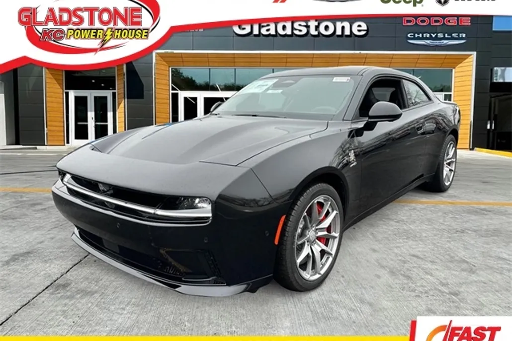 2025 Dodge Charger R/T Scat Pack photo 1