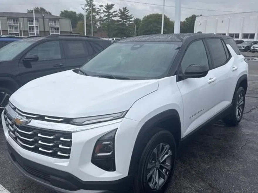 2026 Chevrolet Equinox photo 1