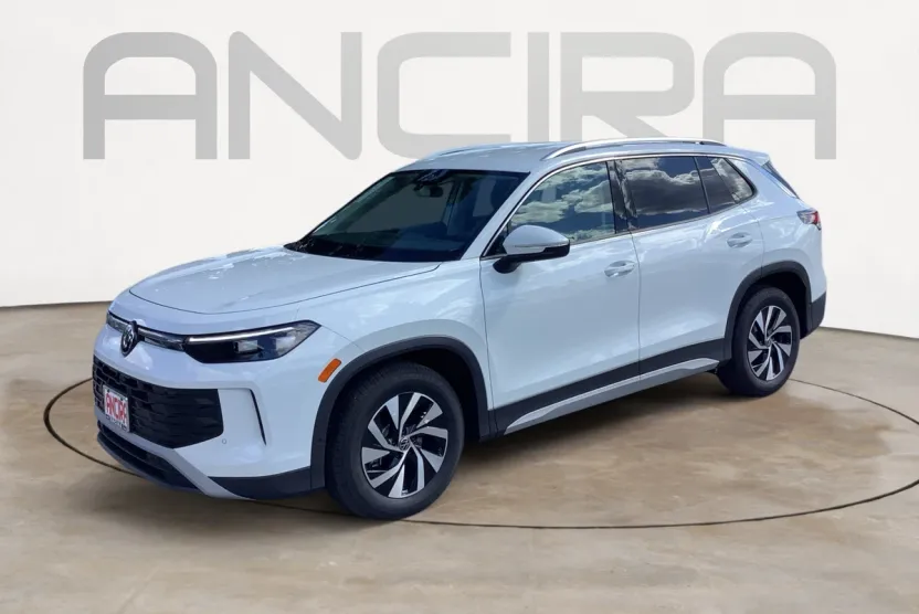 2025 Volkswagen Tiguan S photo 1