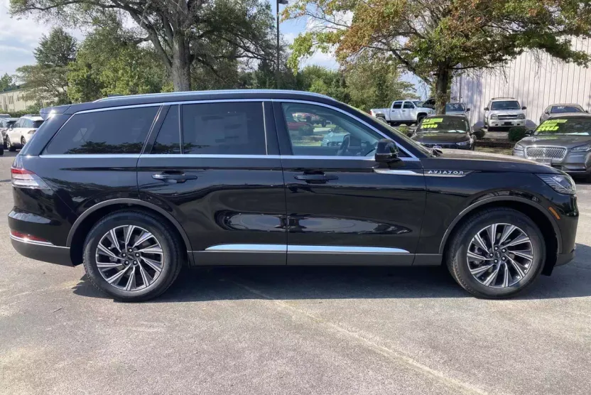 2025 Lincoln Aviator Premiere photo 1