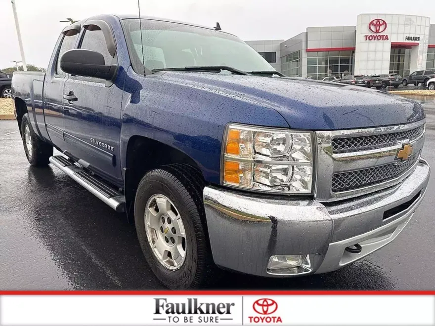 2013 Chevrolet Silverado 1500 LT photo 1