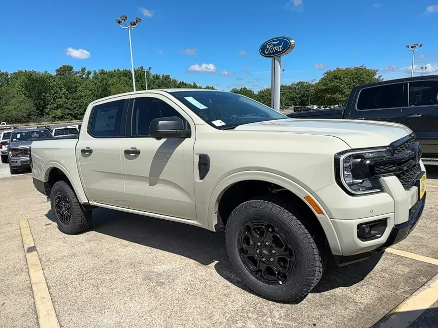 2025 Ford Ranger XLT photo 1