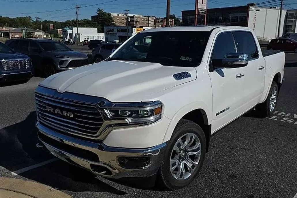 2019 Ram 1500 Longhorn photo 1