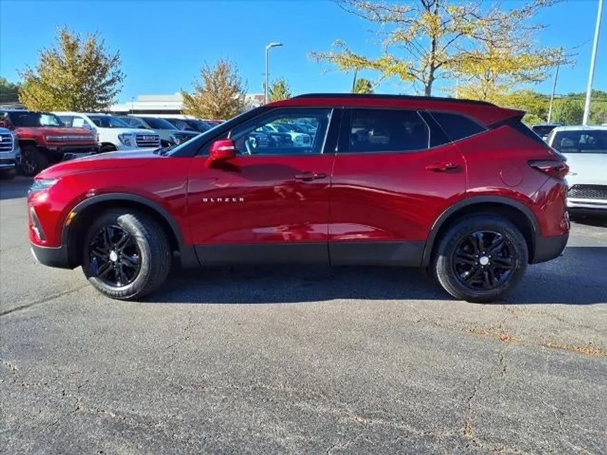 2022 Chevrolet Blazer 2LT photo 1