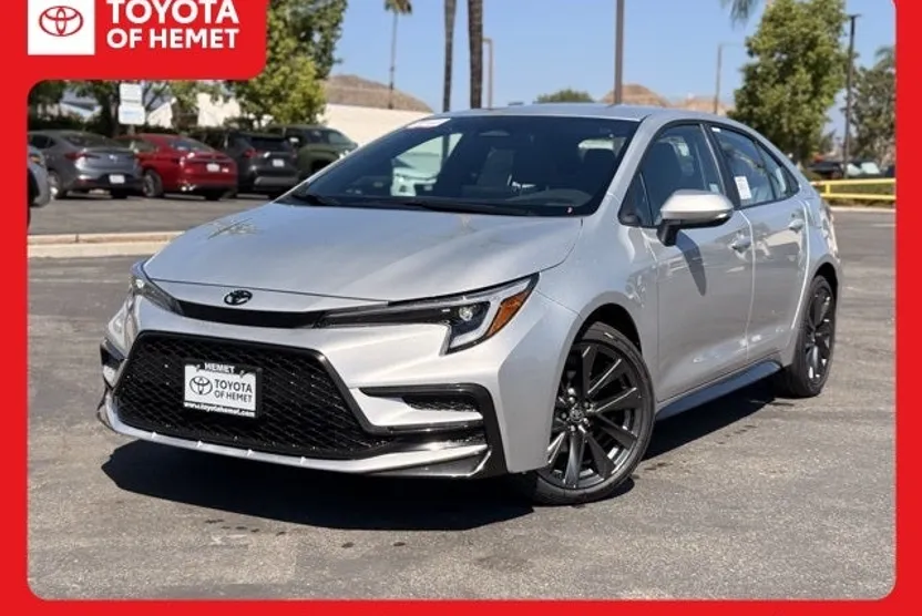 2026 Toyota Corolla SE photo 1