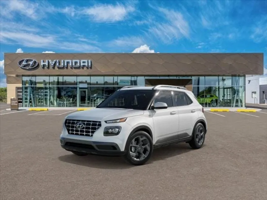 2025 Hyundai Venue SEL photo 1