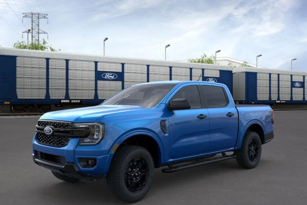 2025 Ford Ranger XLT photo 1