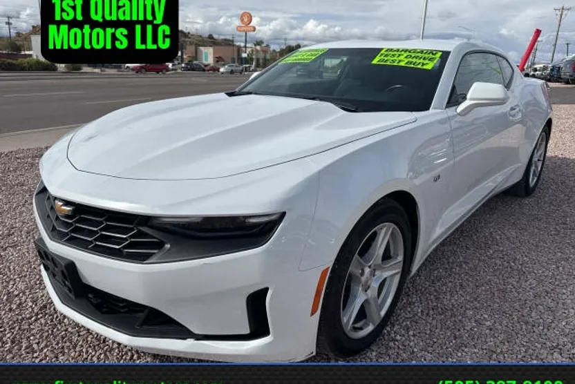 2023 Chevrolet Camaro LS Coupe photo 1