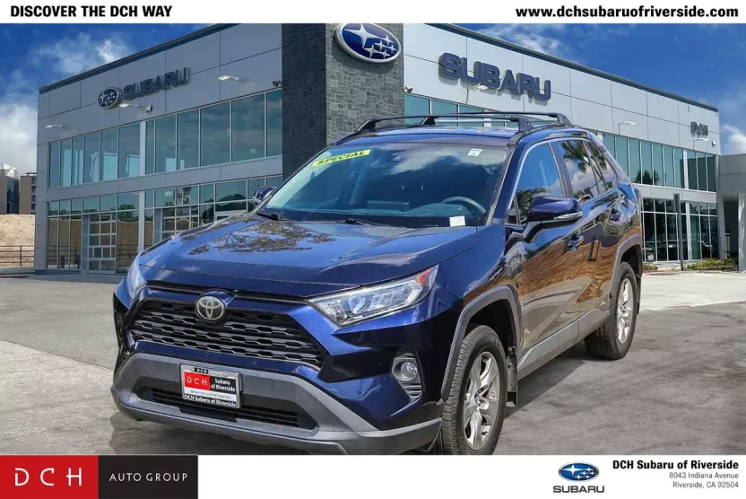 2020 Toyota Tacoma SR photo 1