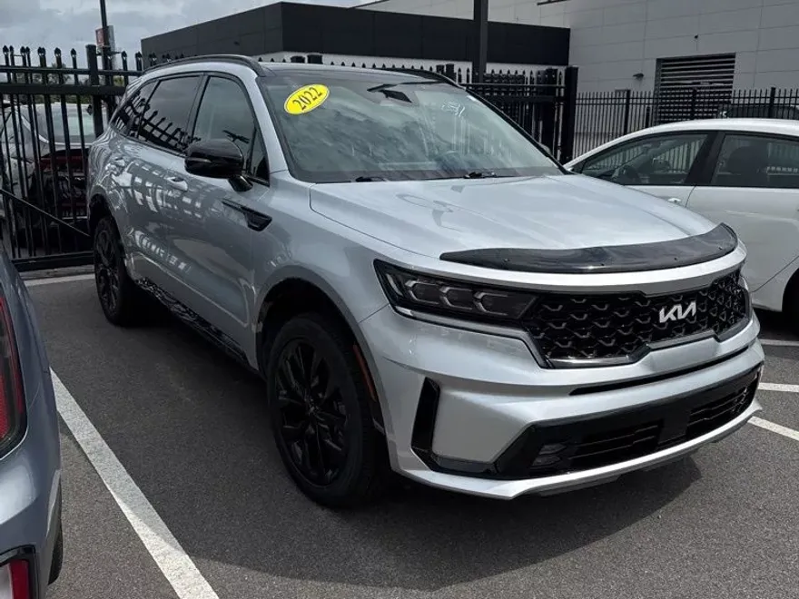 2022 Kia Sorento SX photo 1