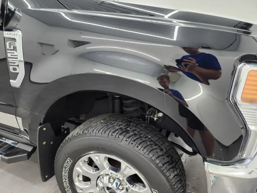 2021 Ford F-250 photo 1