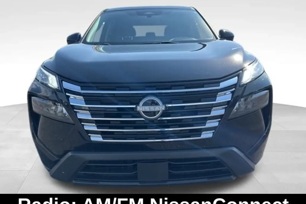 2024 Nissan Rogue SV photo 1
