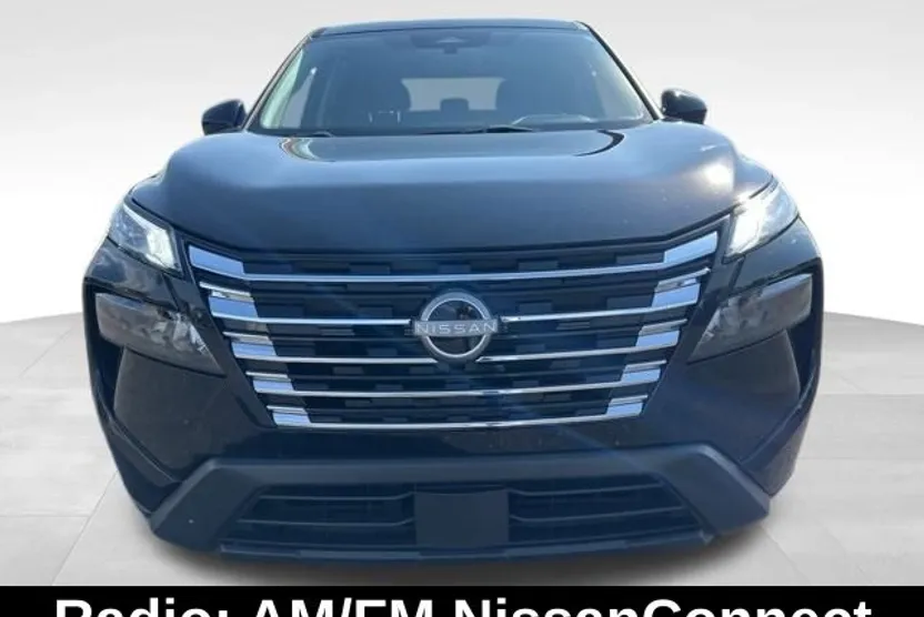 2024 Nissan Rogue SV photo 1