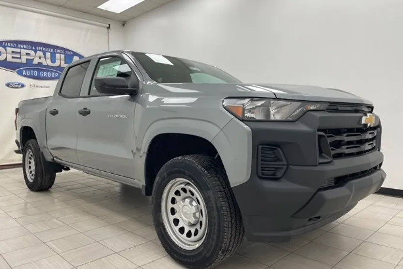 2026 Chevrolet Colorado Work Truck photo 1
