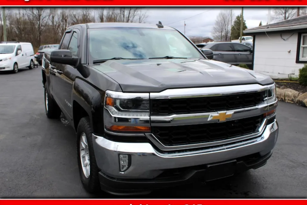 2018 Chevrolet Silverado 1500 photo 1