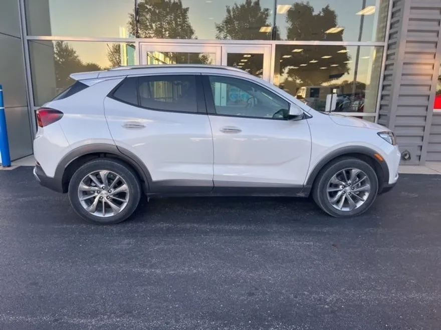 2022 Buick Encore GX Essence photo 1