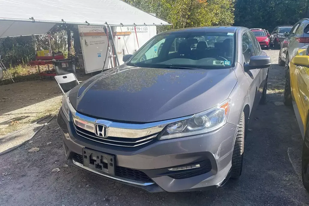 2016 Honda Accord EX-L photo 1
