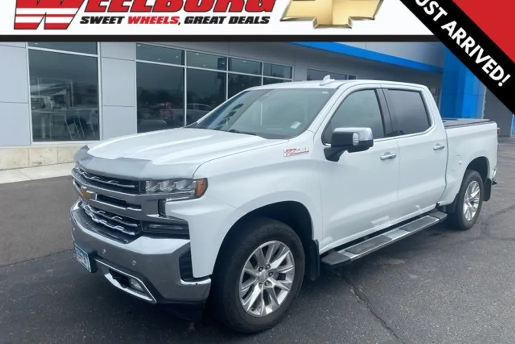 2022 Chevrolet Silverado 1500 LTZ photo 1