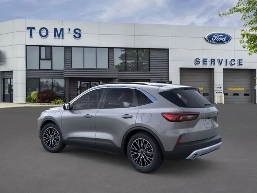 2025 Ford Escape Plug-In Hybrid photo 3