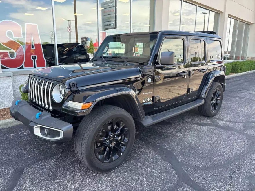 2022 Jeep Wrangler Unlimited Sahara 4xe photo 1