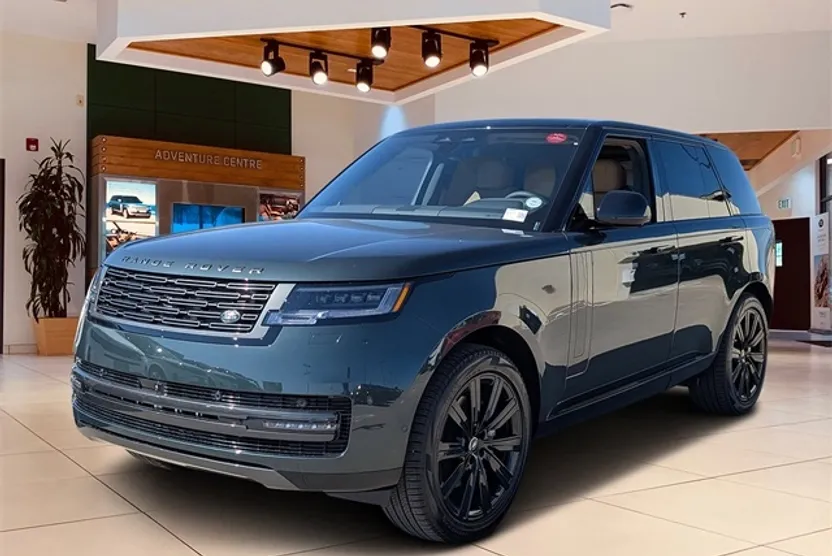 2025 Land Rover Range Rover SE photo 1
