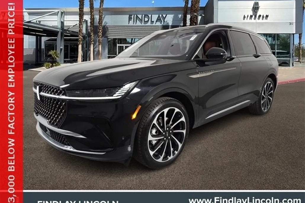 2024 Lincoln Nautilus Black Label photo 1