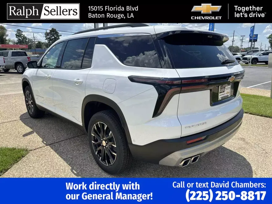 2026 Chevrolet Traverse photo 1