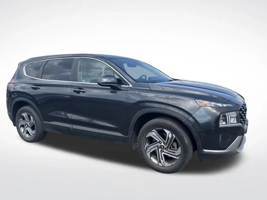 2022 Hyundai Santa Fe SE photo 1