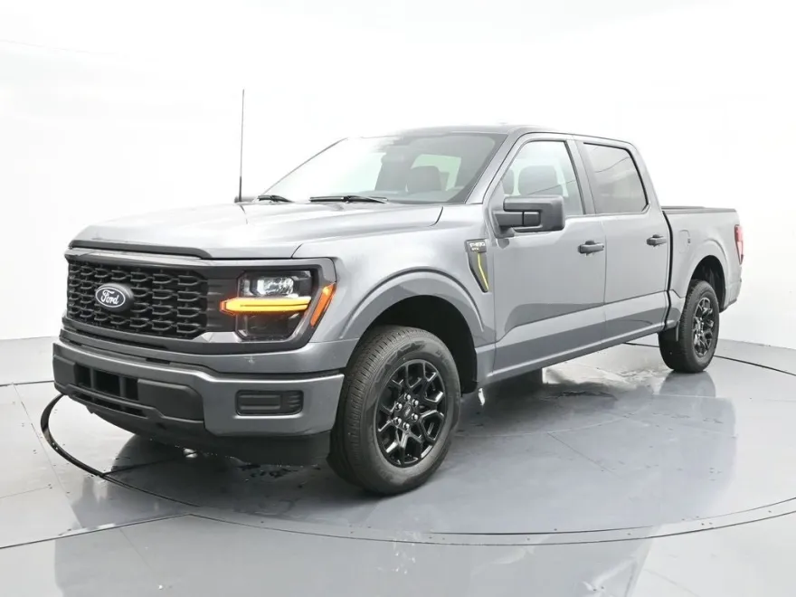 2025 Ford F-150 STX photo 1