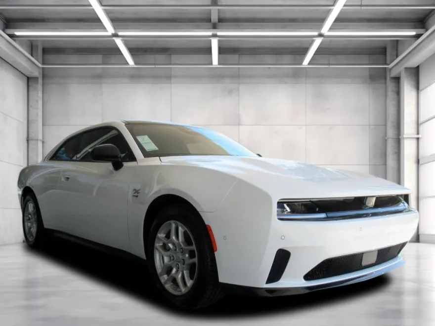 2025 Dodge Charger R/T photo 1