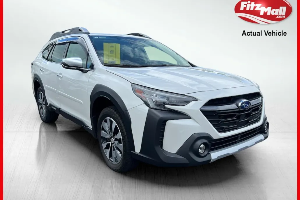 2023 Subaru Outback Touring XT photo 1